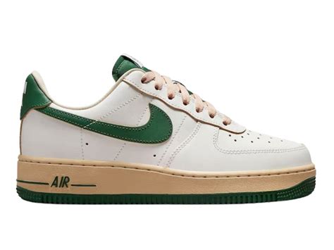 nike air force 1 low grün|air force 1 green swoosh.